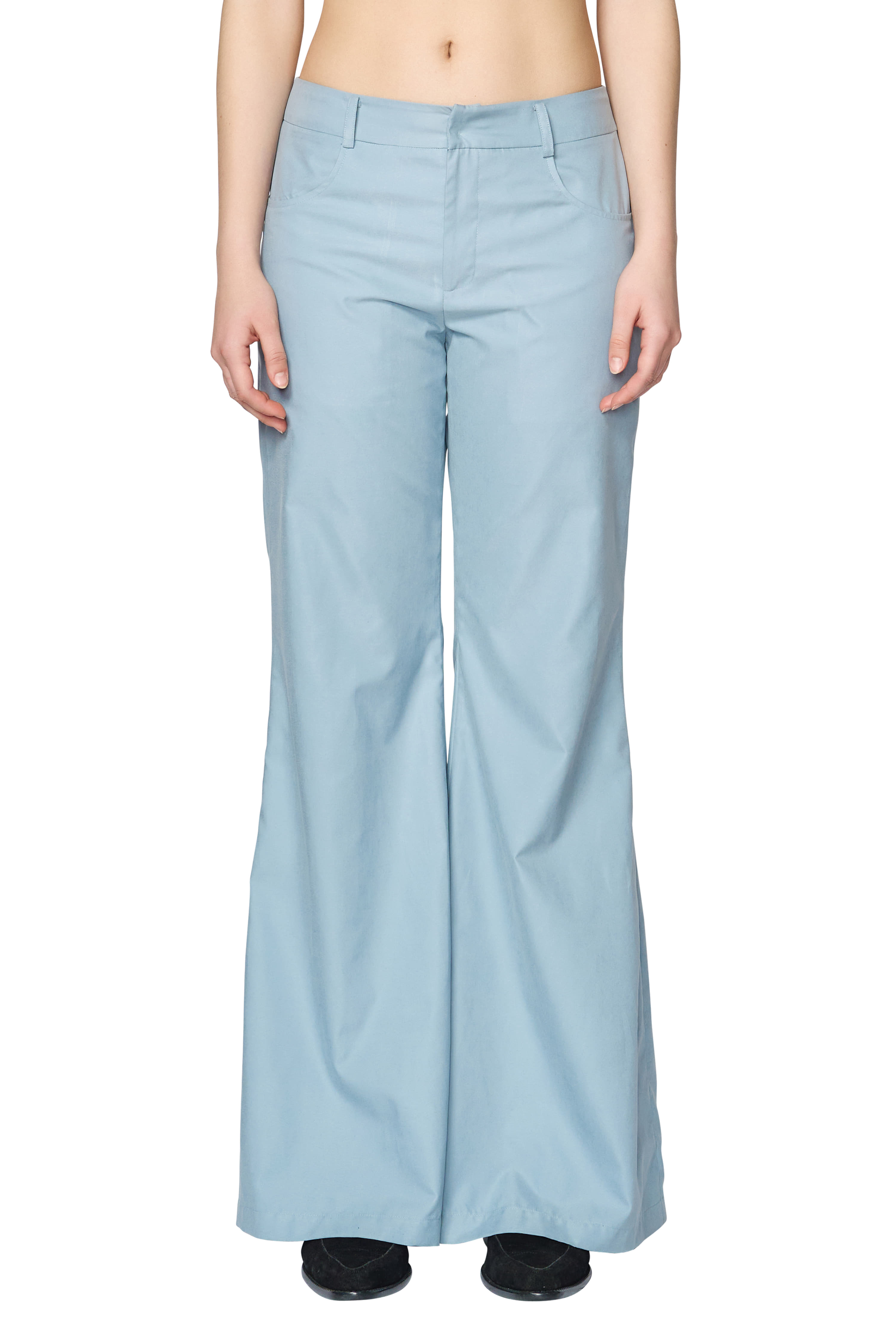 [ Delivery from 5/1 ] LIGHT BLUE BOOTCUT TROUSERS
